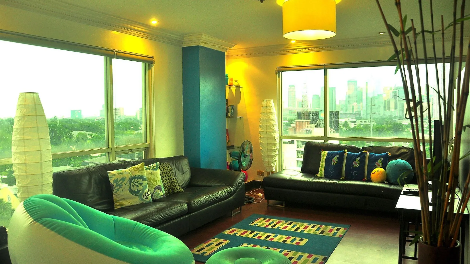 Our Awesome Hostel- Manila Makati City