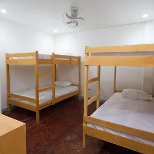 2* Hostel Lokal